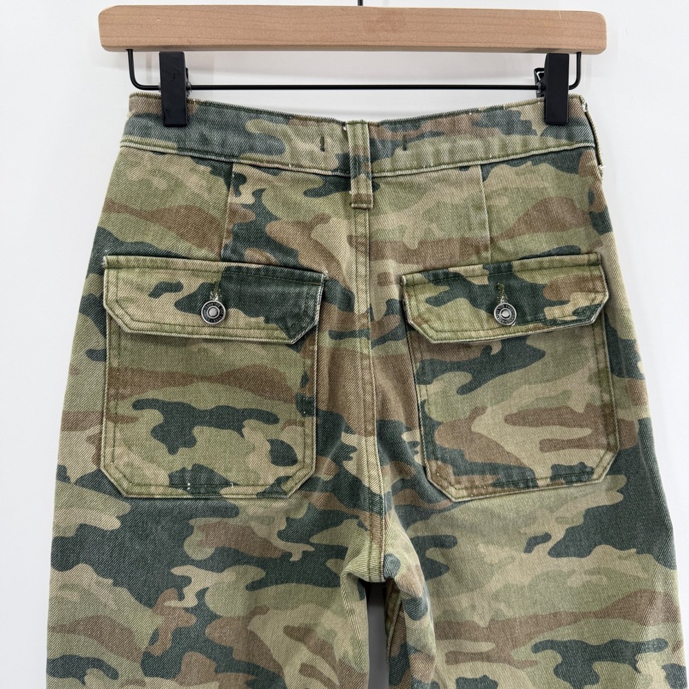 We The Free Remy Camo Crop Pants in Moss Green Size 25 - Picture 8 of 12
